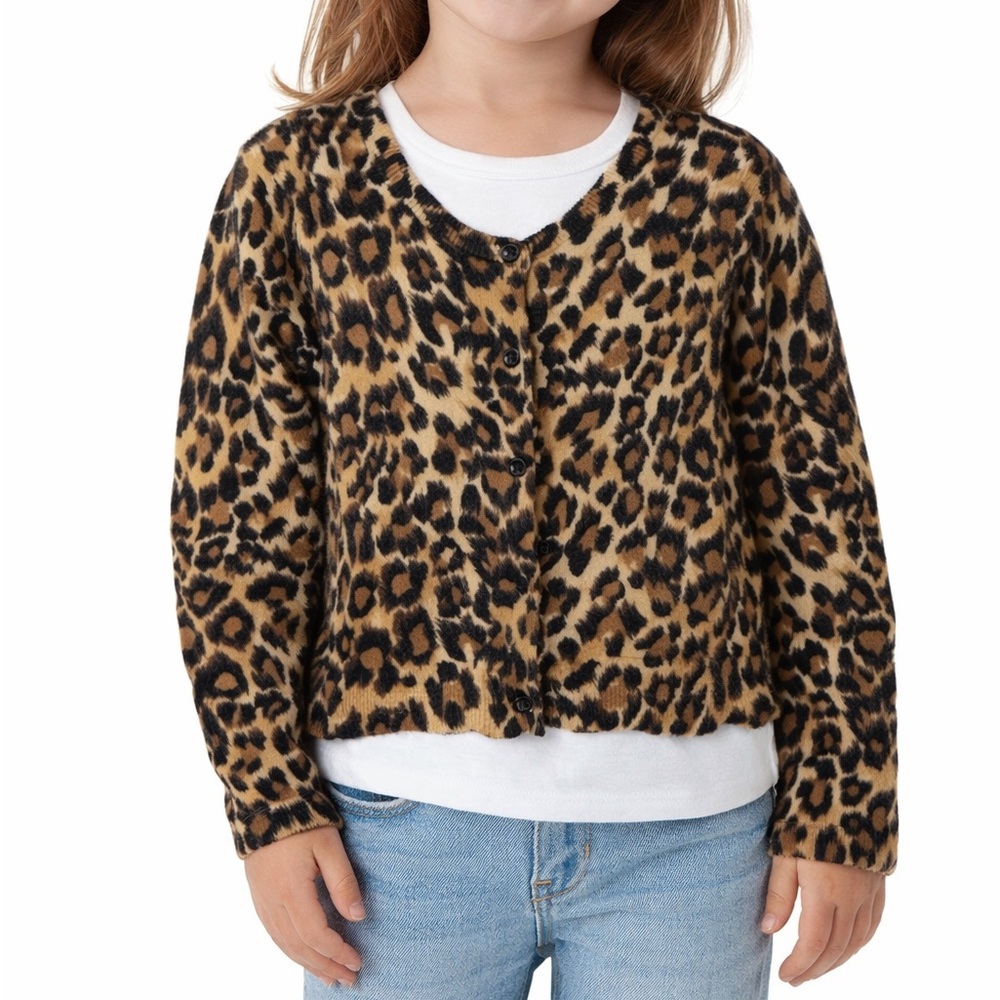 Gap Kids Size 4, Leopard Cardigan. Good Condition. Light Weight Cardigan.